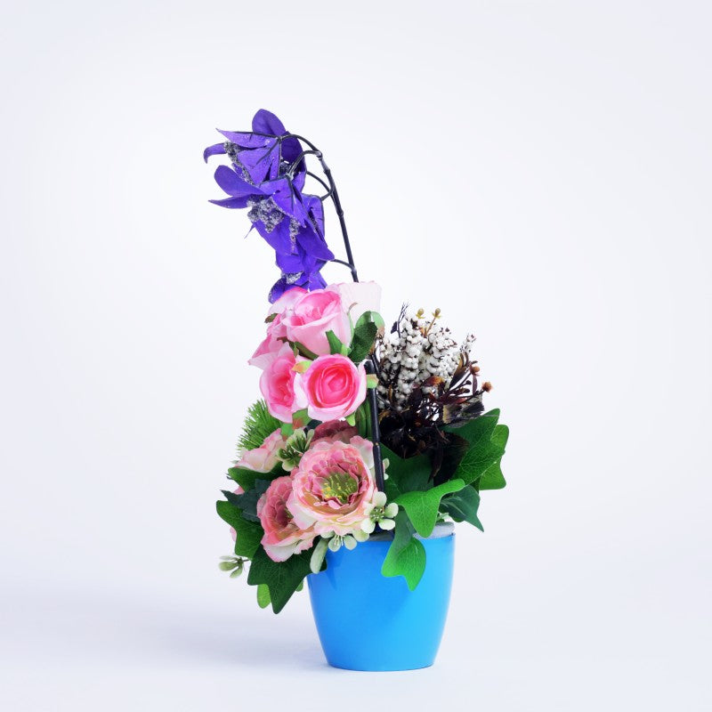 Beautiful Plastic Flower Bouquet for Any Occasion
