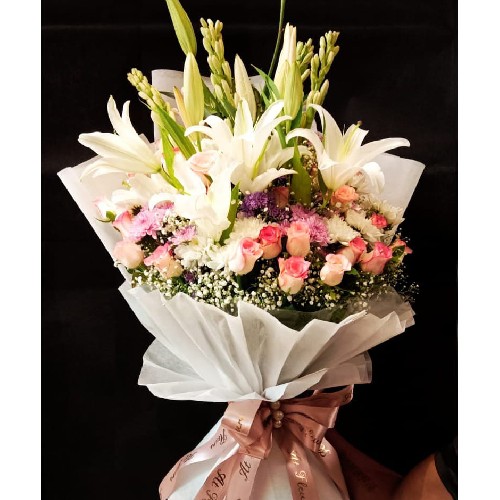 Birthday Flower Bouquet Mumbai | Buy Online Flowers Bookey